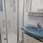 Tami * 凯撒斯劳滕